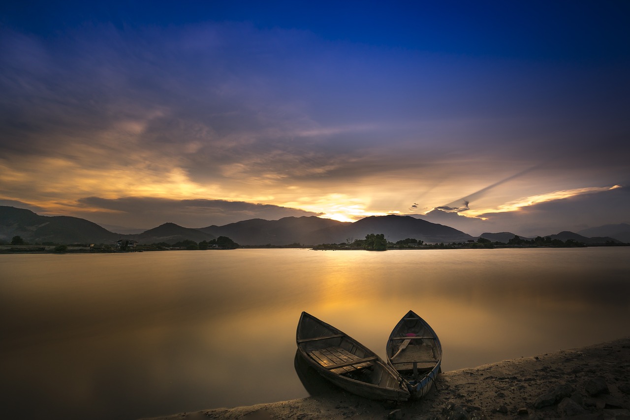 Navigating the Ocean Waste Crisis - What Can We Do?